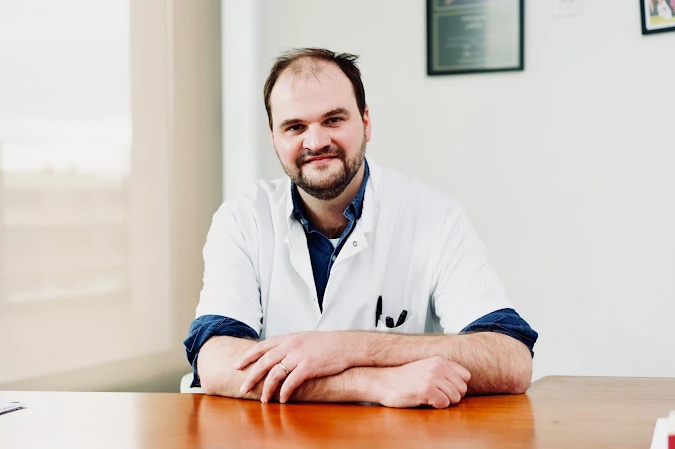 Dr MASCHINO Hugo