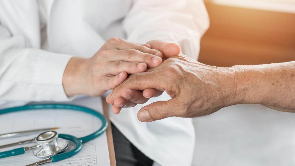 Médecin gériatre